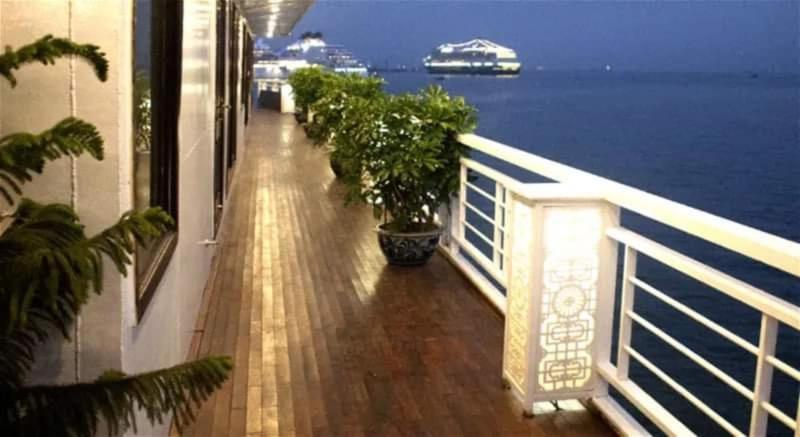 ホテル Aquamarine Premium Cruise ハロン エクステリア 写真